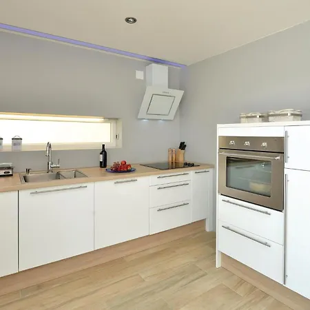 Σπίτι διακοπών 02